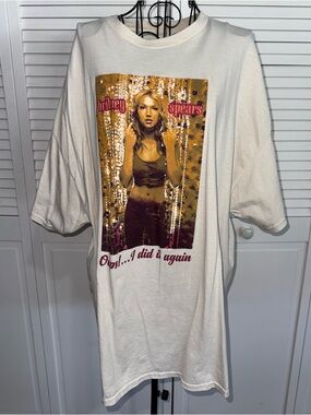 Britney Spears Oops! I Did It Again Cream Album Cover Short Sleeve T-Shirt Sz XL
